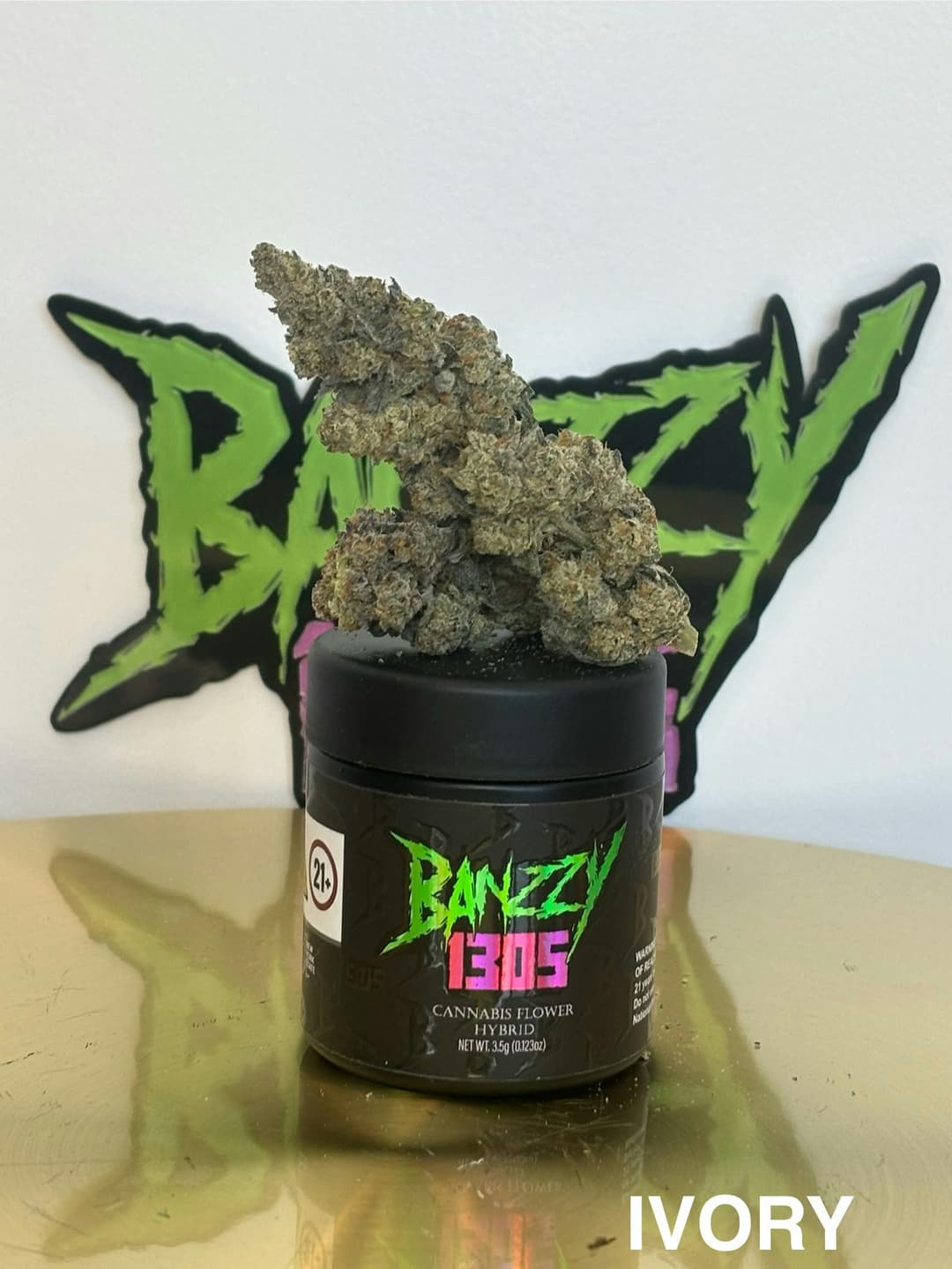 Ivory • Flower • 3.5g - Banzzy 1305 | Treehouse Cannabis