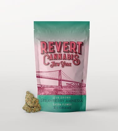 Strawberry Amnesia • Flower • 3.5g • Revert - Revert | Treehouse Cannabis